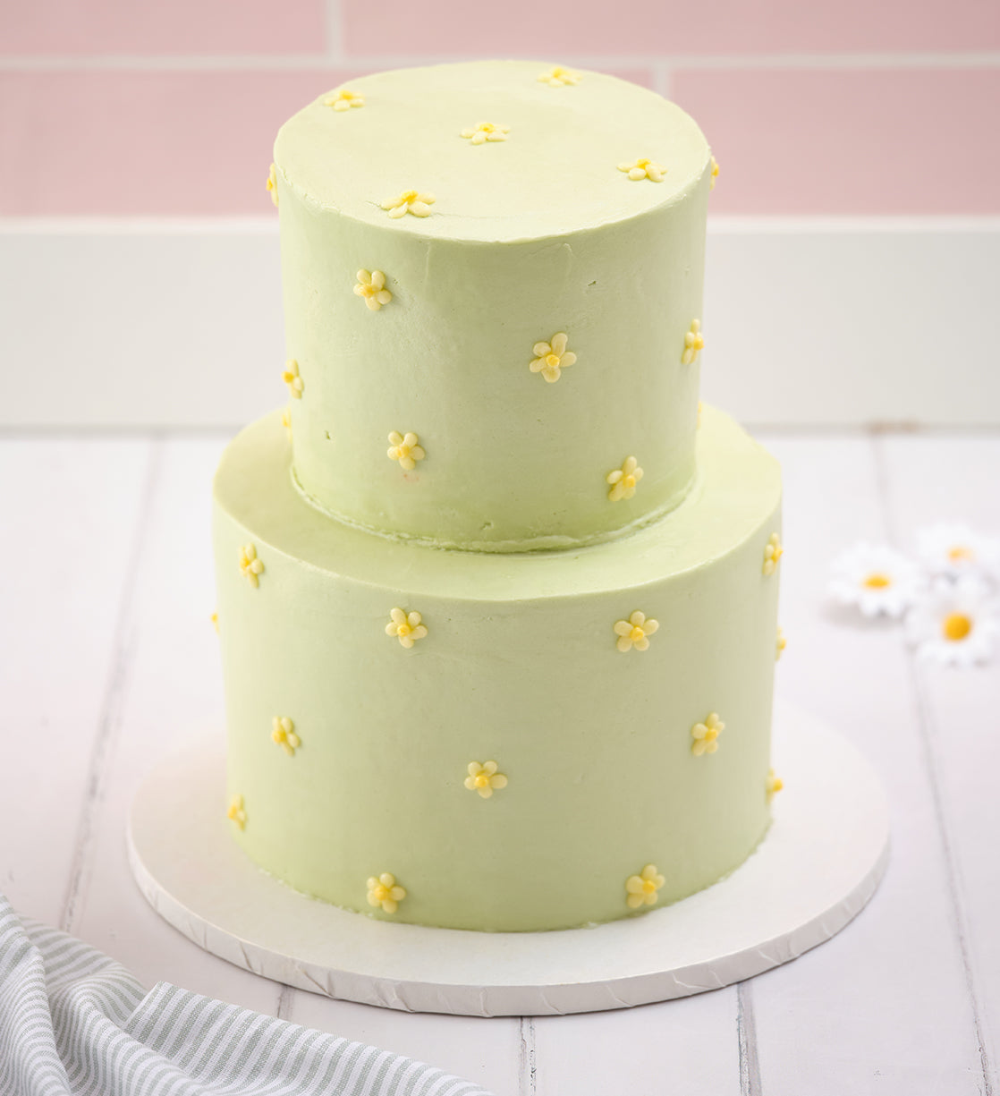 Daisy Mini Two Tier Doodle Cake
